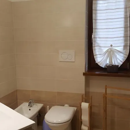 Casa Ramus Valle Camonica A 30 Km Dal Passo Tonale Tatil Evi Edolo