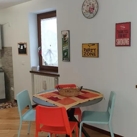 Casa Ramus Valle Camonica A 30 Km Dal Passo Tonale Edolo