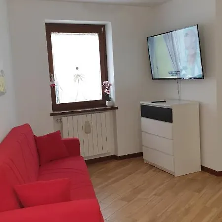 Casa Ramus Valle Camonica A 30 Km Dal Passo Tonale Tatil Evi *