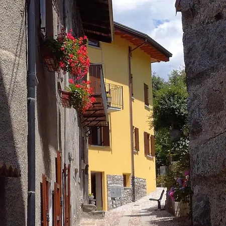Casa Ramus Valle Camonica A 30 Km Dal Passo Tonale * Edolo