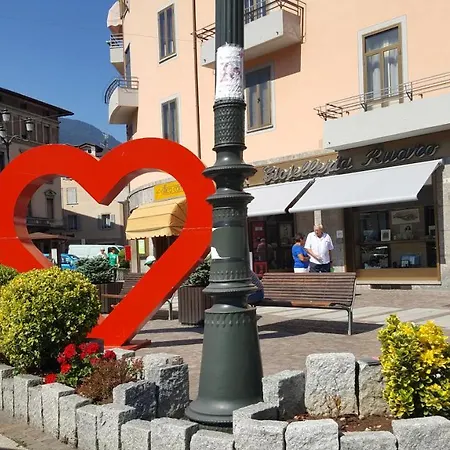 Tatil Evi Casa Ramus Valle Camonica A 30 Km Dal Passo Tonale Edolo